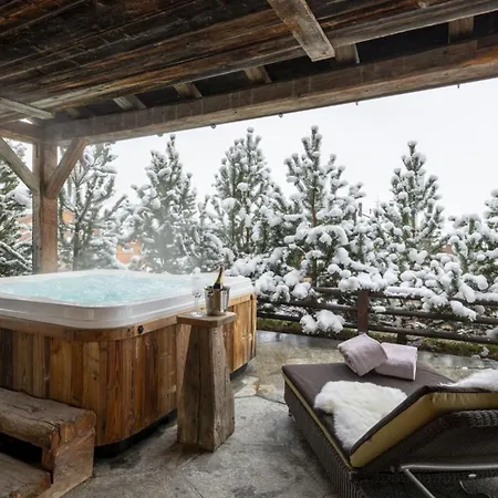 Chalet Kitzbuehel Golden Peak Refuge Apartment *